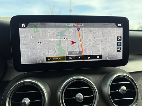 Used 2021 Mercedes-Benz GLC 300 4MATIC Coupe image 28