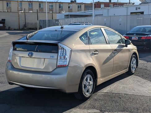 Used 2010 Toyota Prius Two image 3