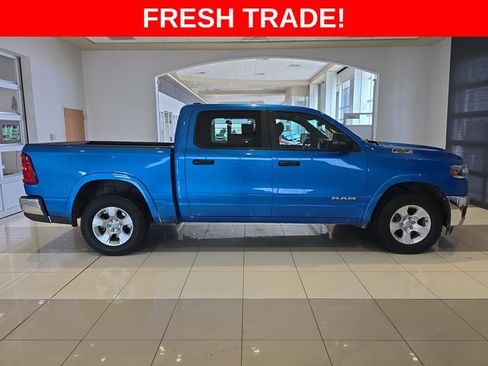 Used 2025 RAM 1500 Big Horn AWD/4WD image 6