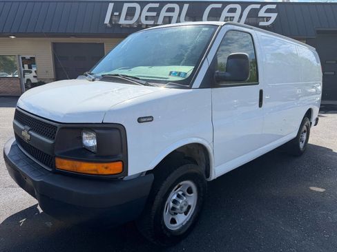 Used 2013 Chevrolet Express 2500 RWD image 46