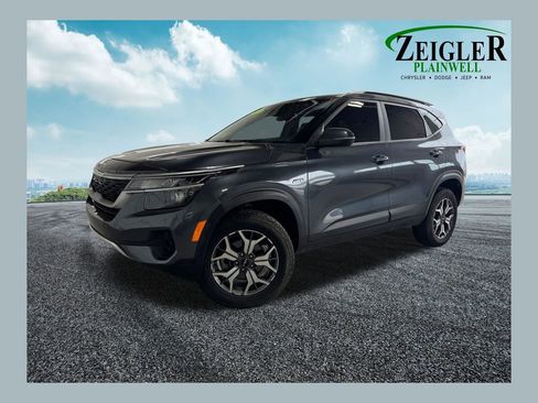 Used 2022 Kia Seltos EX AWD/4WD image 1