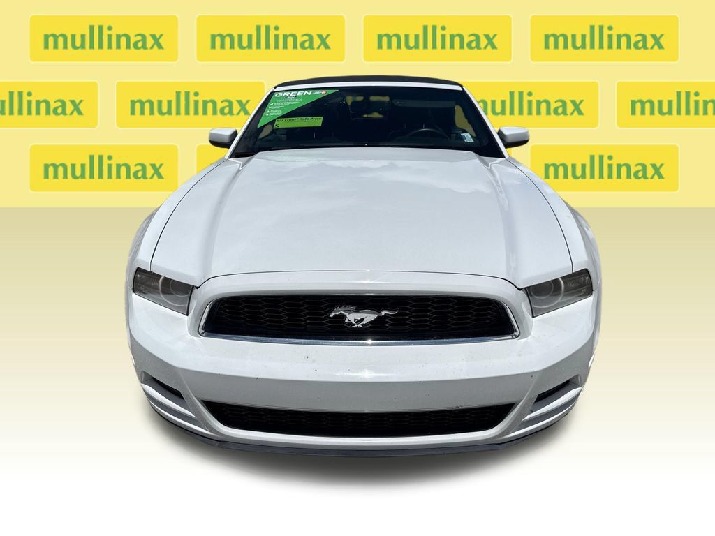 Used 2014 Ford Mustang Premium RWD image 11