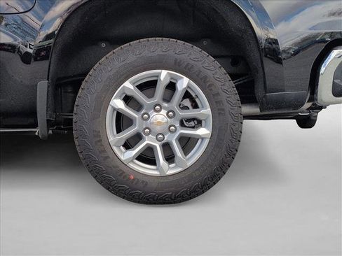 New 2026 Chevrolet Silverado 1500 LT image 10