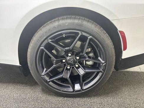 Used 2024 Dodge Charger Daytona R/T w/ Plus Group AWD/4WD image 9