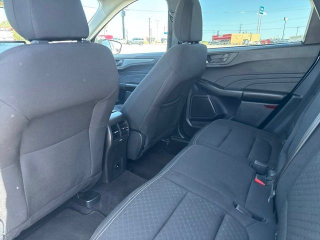 Used 2025 Ford Escape Active AWD/4WD image 19