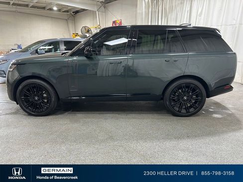 Used 2023 Land Rover Range Rover SE AWD/4WD image 5