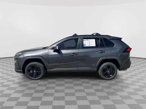 Used 2022 Toyota RAV4 XLE image 5