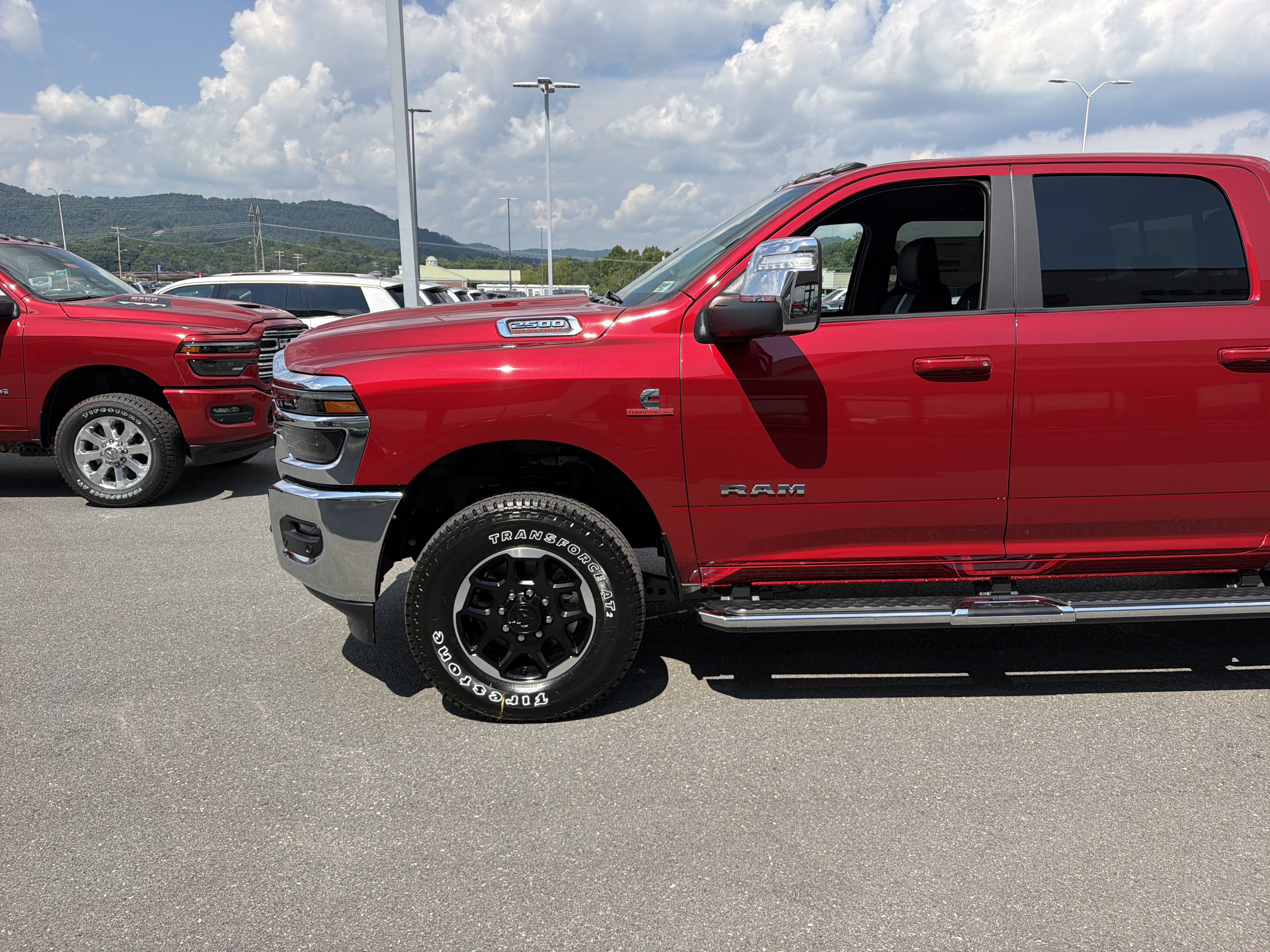 New 2027 RAM 2500 Laramie AWD/4WD image 12