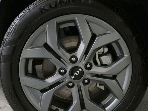 Used 2026 Kia Seltos LX image 33