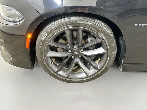 Used 2022 Dodge Charger R/T w/ Plus Group RWD image 8