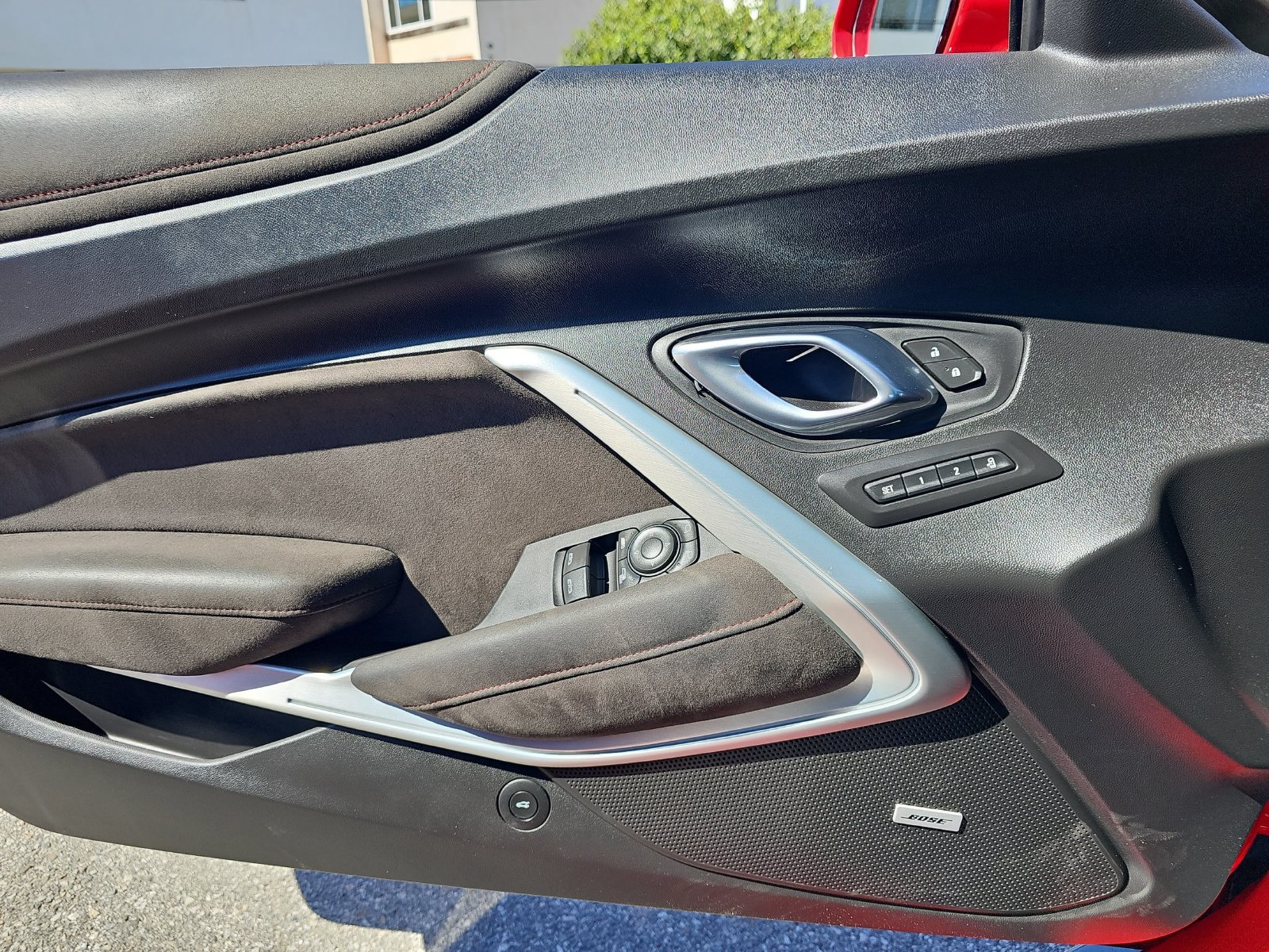 Used 2019 Chevrolet Camaro ZL1 RWD image 28