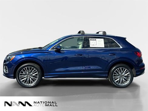 Used 2022 Audi Q3 2.0T Premium image 2