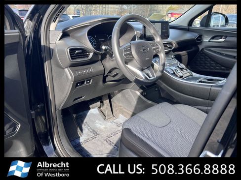 Used 2023 Hyundai Santa Fe SEL Convenience image 9
