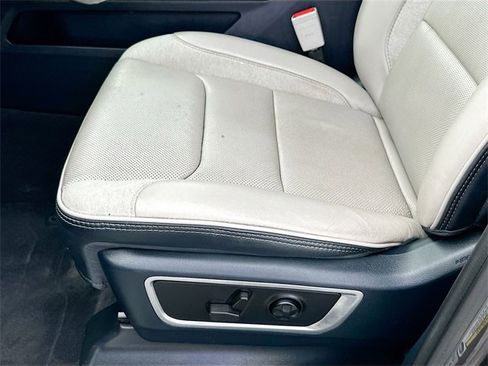 Certified 2022 RAM 1500 Limited image 18