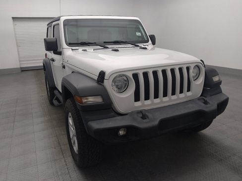 Used 2019 Jeep Wrangler Sport AWD/4WD image 13
