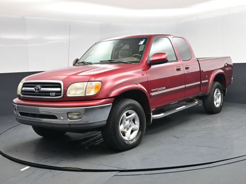 Used 2002 Toyota Tundra Limited image 1