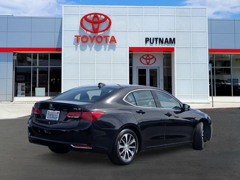 Used 2017 Acura TLX w/Tech image 4