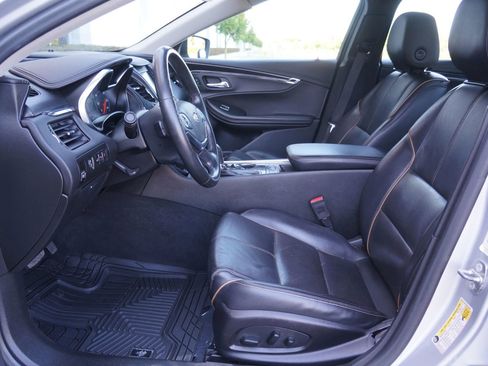Used 2017 Chevrolet Impala Premier FWD image 25