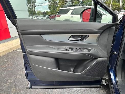 New 2025 Nissan Murano SL AWD/4WD image 17