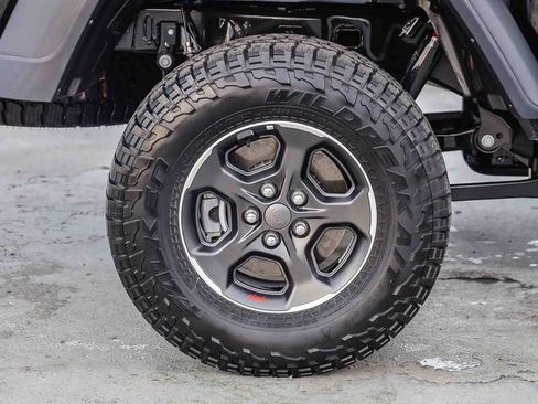 Certified 2023 Jeep Gladiator Rubicon image 12