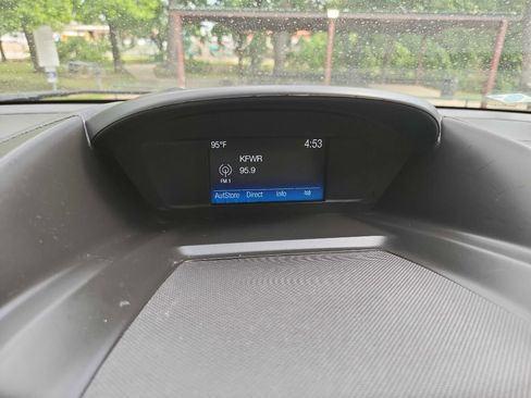 Used 2018 Ford Escape SE FWD image 22