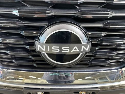 Used 2023 Nissan Rogue SV w/ SV Premium B Package AWD/4WD image 9