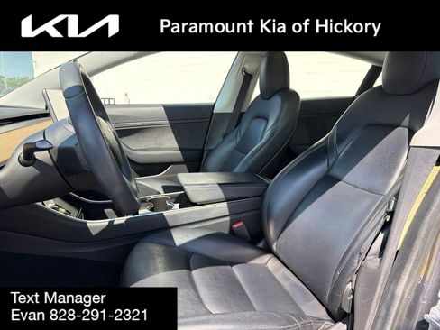 Used 2020 Tesla Model 3 Standard Range RWD image 15