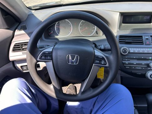 Used 2010 Honda Accord LX image 15