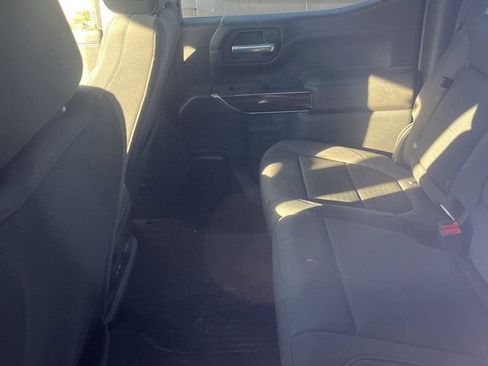 Used 2021 Chevrolet Silverado 1500 LT Trail Boss w/ Convenience Package II image 11