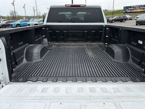 Used 2025 Chevrolet Silverado 2500 LT w/ Convenience Package AWD/4WD image 7