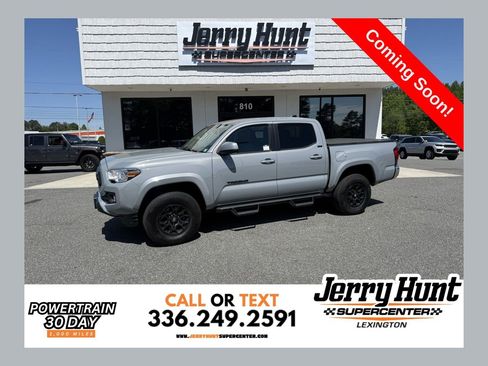 Used 2021 Toyota Tacoma SR5 image 1