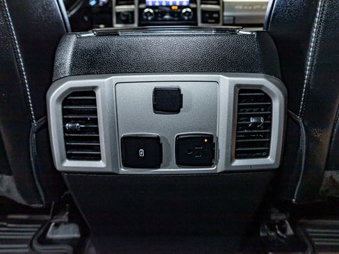 Used 2021 Ford F450 Lariat w/ Lariat Ultimate Package image 24