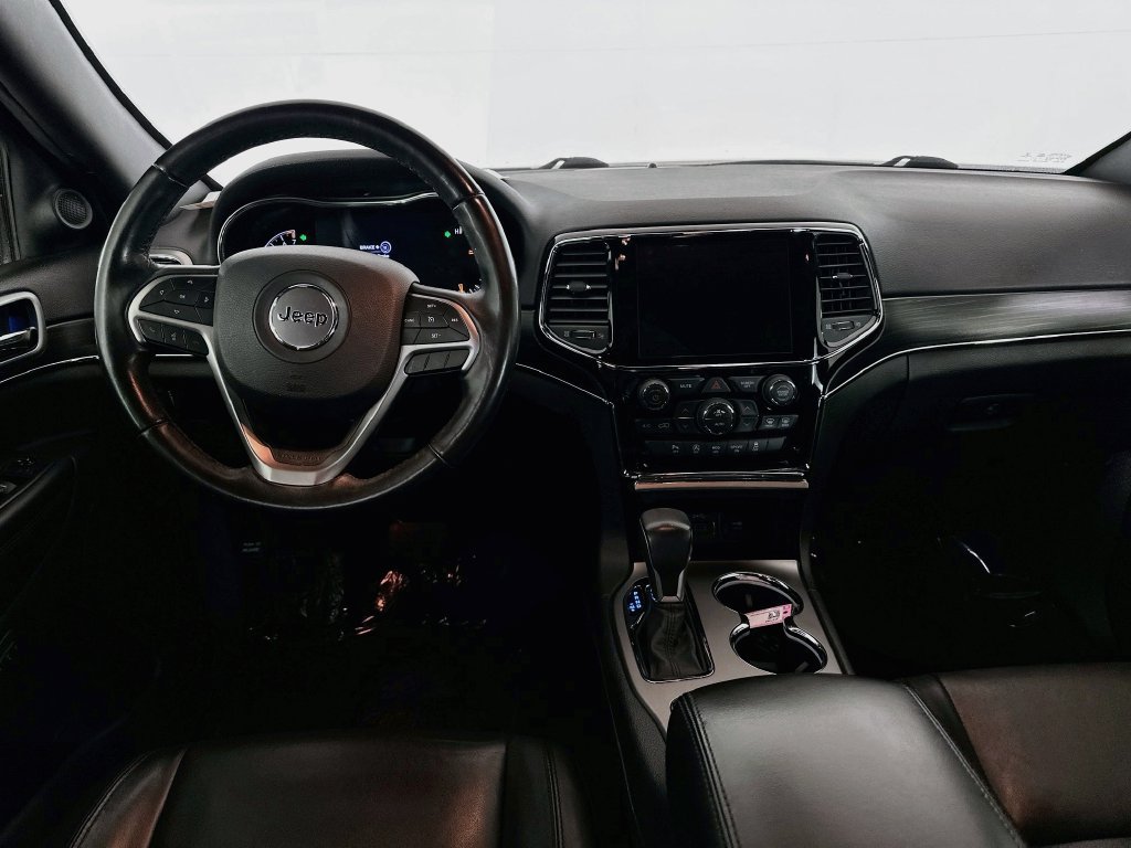 Certified 2019 Jeep Grand Cherokee Limited AWD/4WD image 32