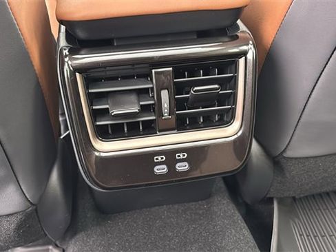 New 2025 Toyota Crown Signia w/ Advanced Technology Package image 8