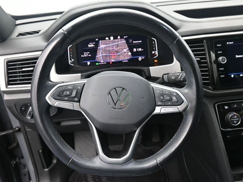 Used 2020 Volkswagen Atlas Cross Sport SEL image 7