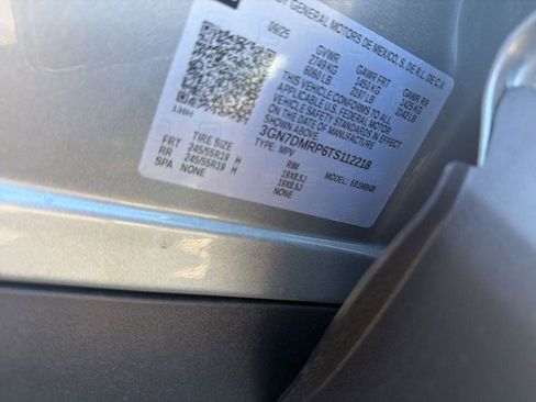 New 2026 Chevrolet Equinox EV LT w/ Comfort Package FWD image 44
