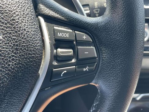 Used 2017 BMW 330i Sedan RWD image 23