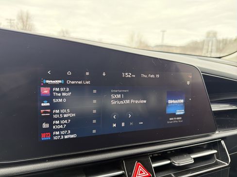 Used 2024 Kia Niro Wind w/ Wind Preserve Package image 20