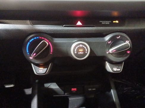 Used 2023 Kia Rio LX image 16