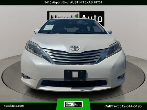 Used 2016 Toyota Sienna Limited Premium FWD image 9