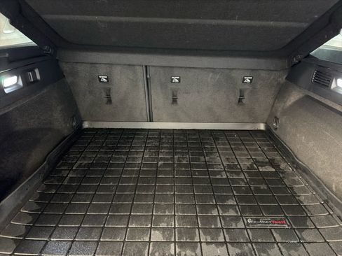 Used 2023 Buick Envision Essence w/ Sport Touring Package image 8