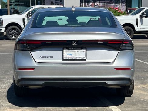Used 2023 Honda Accord EX image 7