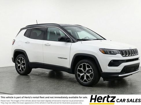 Used 2025 Jeep Compass Limited image 1