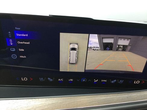 New 2026 Chevrolet Suburban High Country AWD/4WD image 21