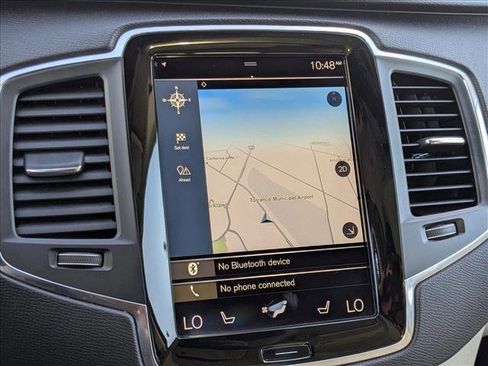 Used 2016 Volvo XC90 T5 Momentum image 13