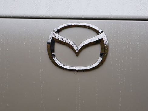 Used 2025 MAZDA CX-50 AWD 2.5 Hybrid w/ Premium Pkg image 14