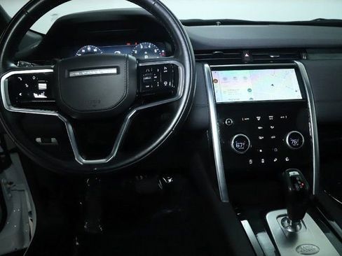 Used 2023 Land Rover Discovery Sport S image 15