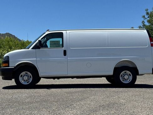 New 2025 Chevrolet Express 2500 w/ Driver Convenience Package RWD image 7
