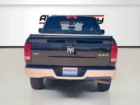 Used 2024 RAM 1500 Classic SLT AWD/4WD image 6