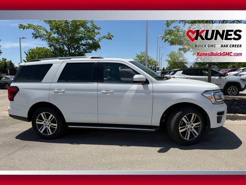 Used 2023 Ford Expedition Limited AWD/4WD image 8